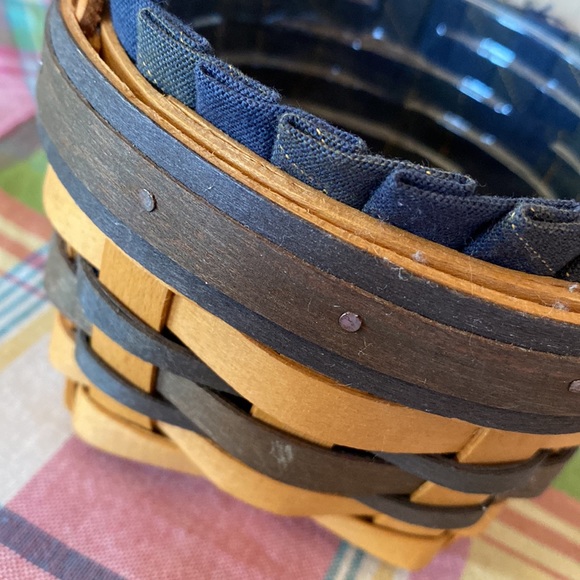 Longaberger collectors club 98 thyme basket, protector and liner - Picture 4 of 4